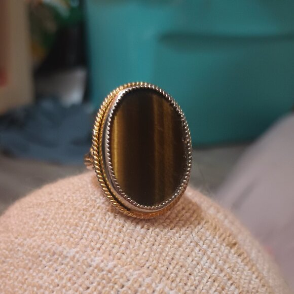 Tigers eye vintage ring